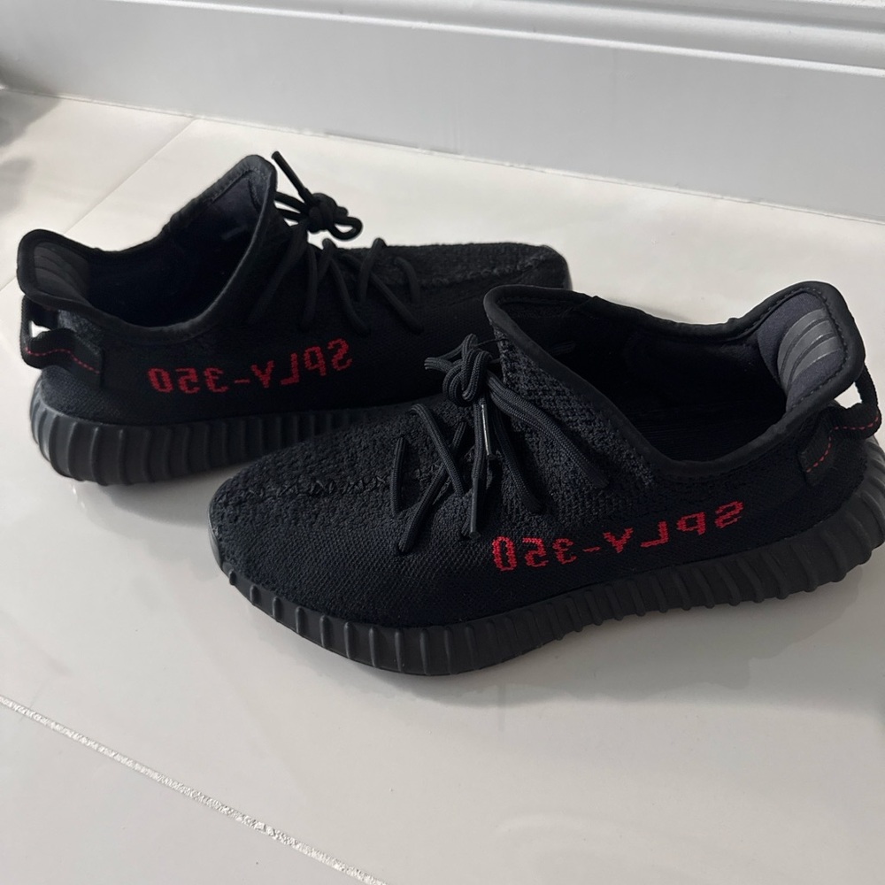 Adidas Yeezy Boost 350 V2 “Bred” Black Red SPLY-350 Sneakers – Size 7.5 - Picture 4 of 10